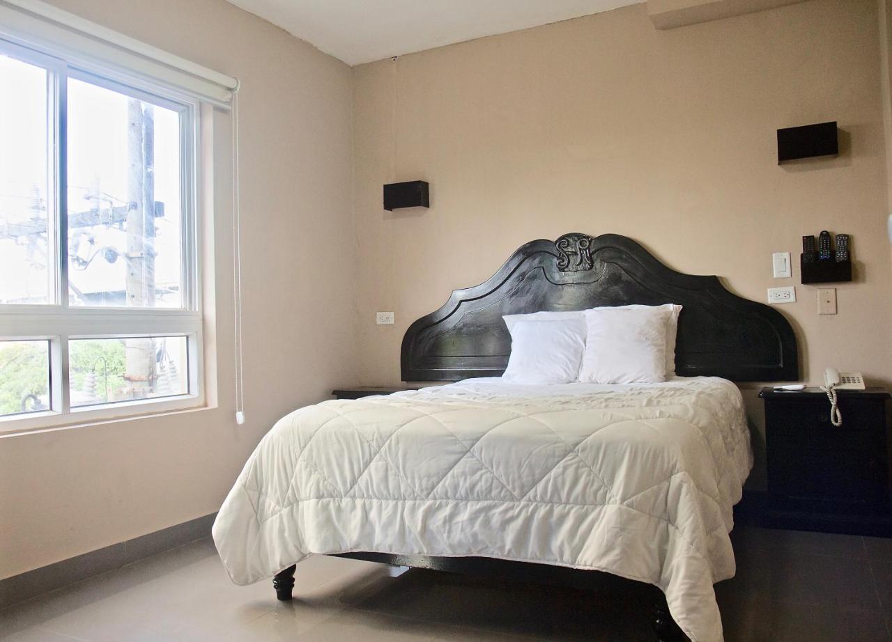 Hotel San Remo Панама Экстерьер фото