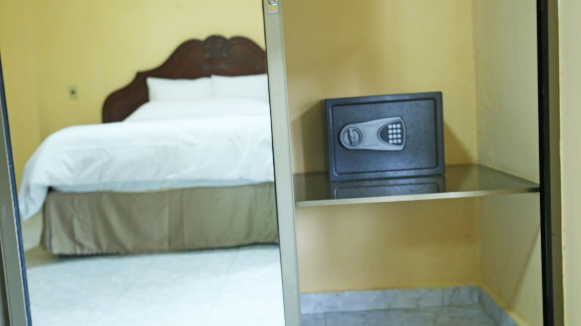 Hotel San Remo Панама Экстерьер фото